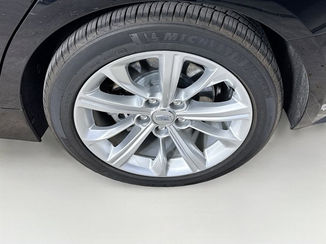 2025 Cadillac CT5 Premium Luxury Image 9 of 35