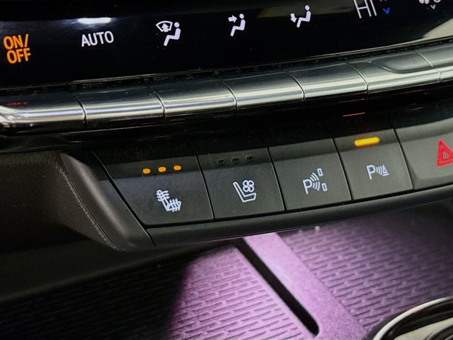 2025 Cadillac CT5 Premium Luxury Image 31 of 35