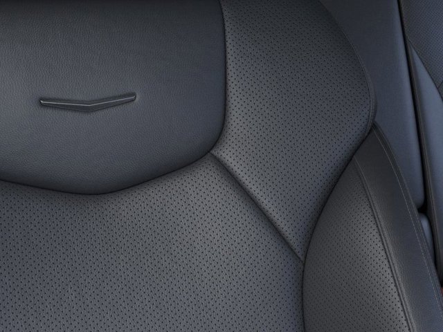 Vehicle image 21 of 24