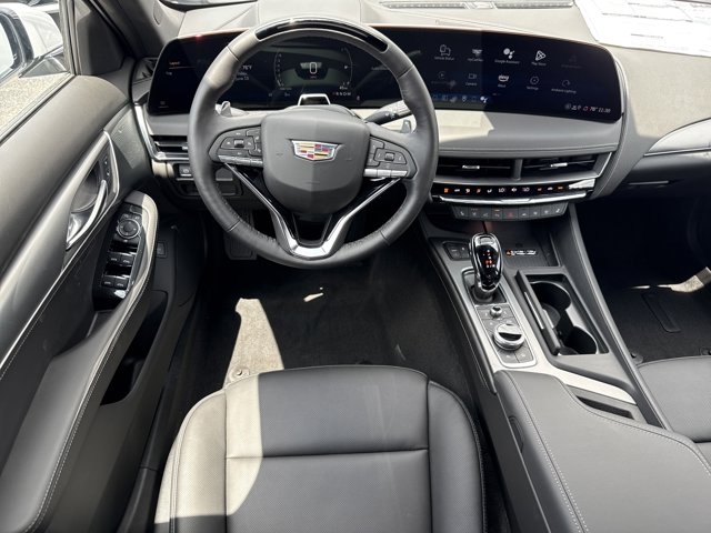2025 Cadillac CT5 Premium Luxury Image 7 of 15