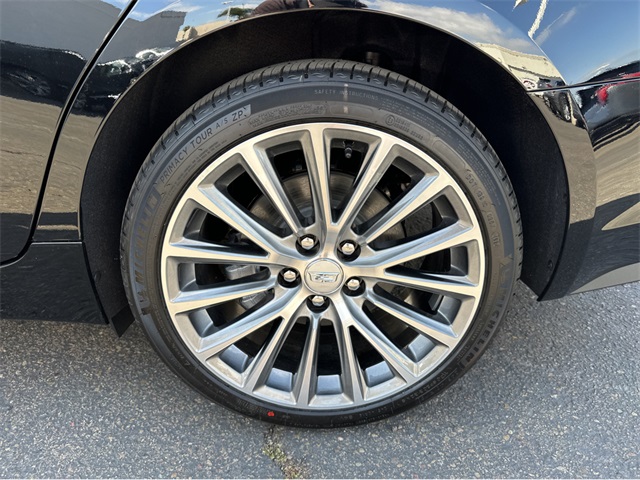 Vehicle image 13 of 35