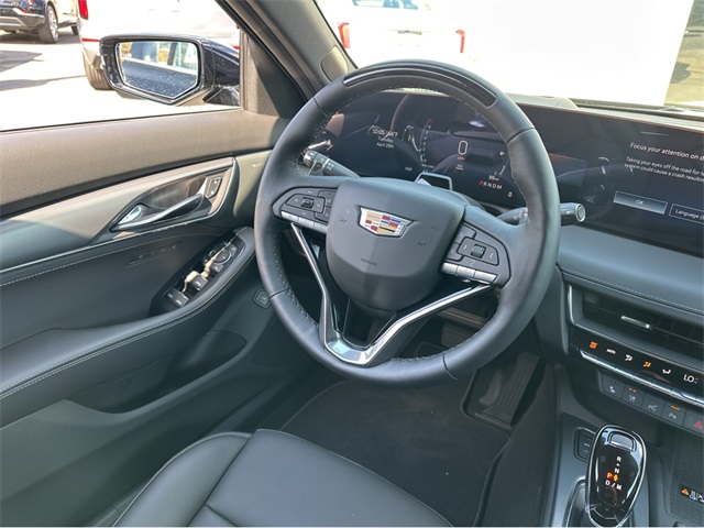 Vehicle image 16 of 35