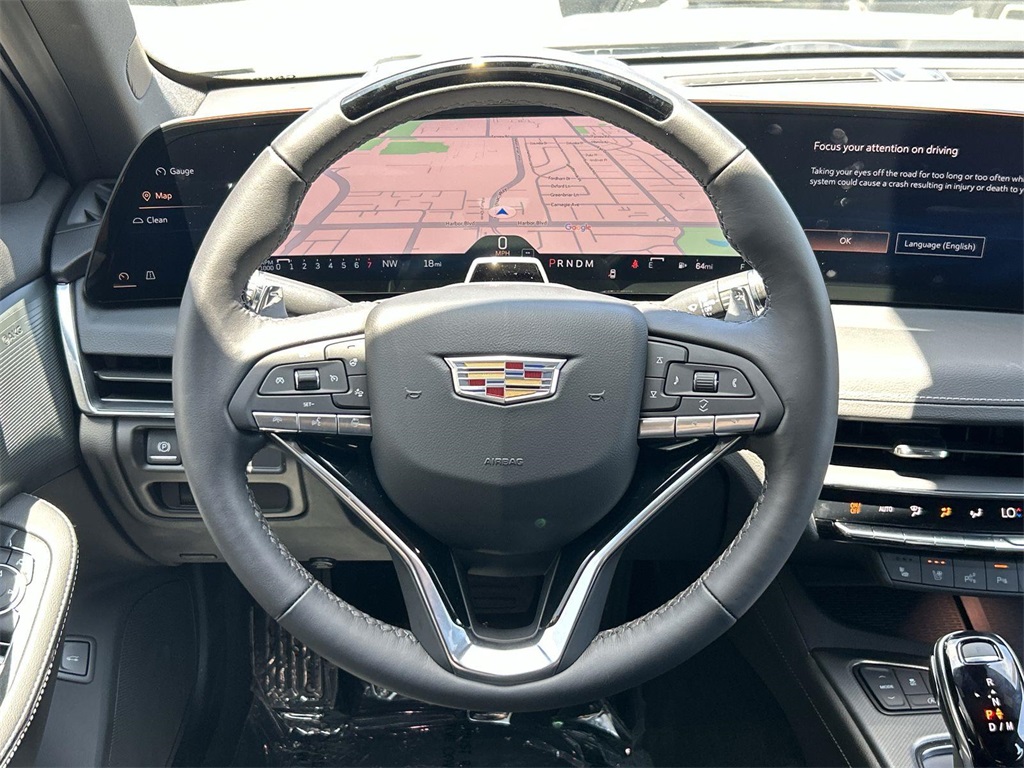 Vehicle image 8 of 36