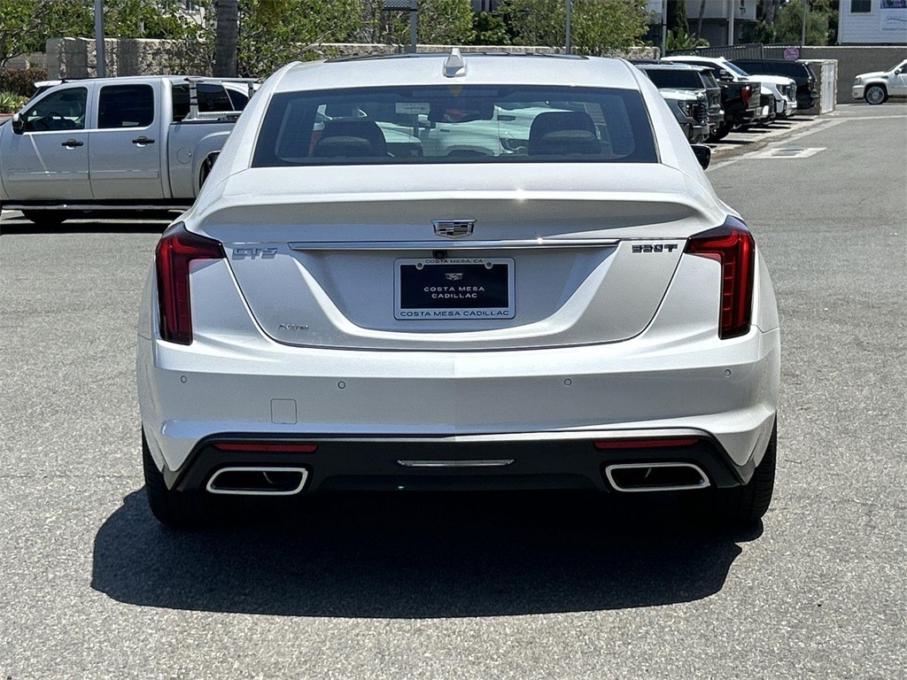 Vehicle image 4 of 36