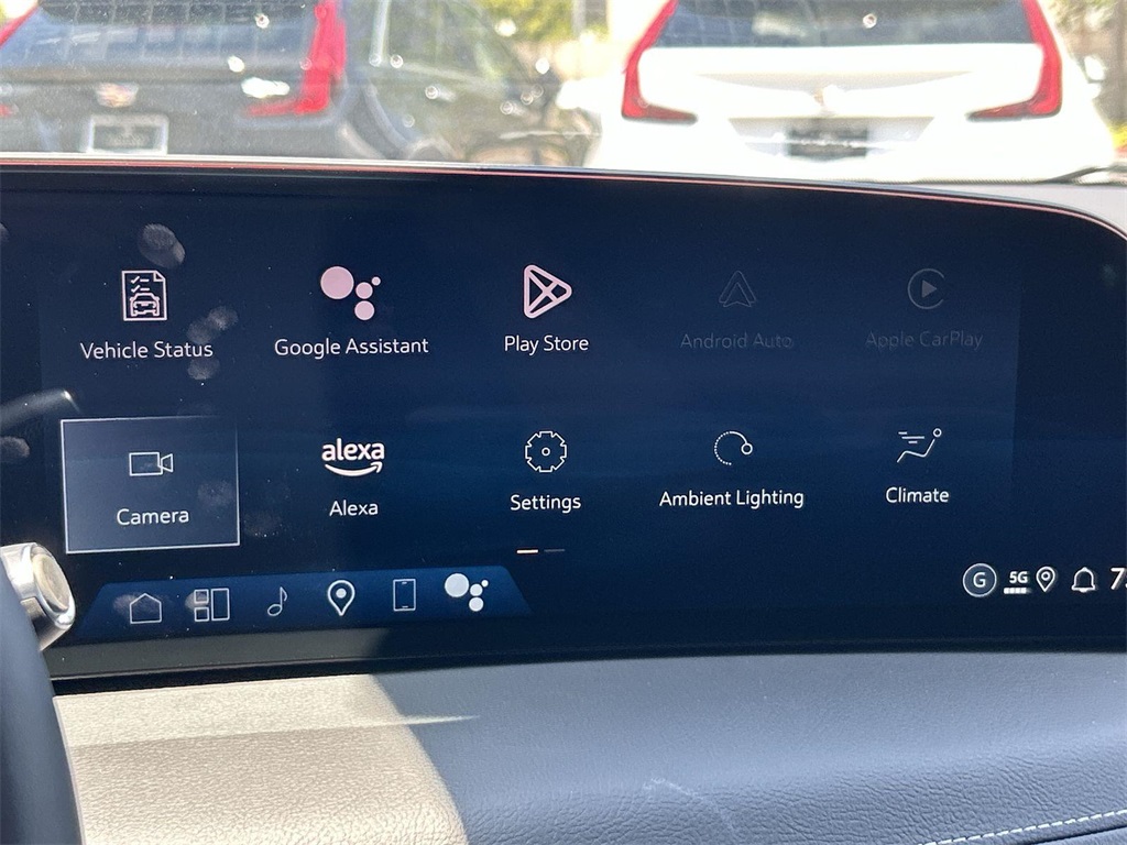 Vehicle image 16 of 36