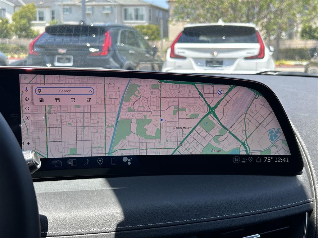 Vehicle image 11 of 36