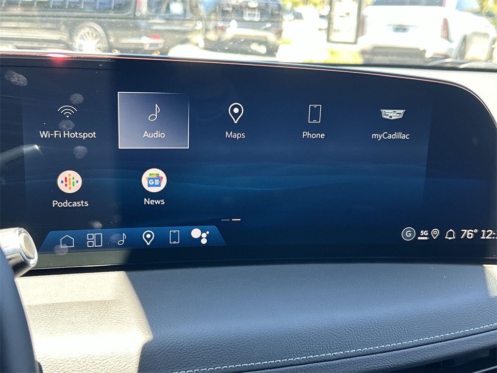 Vehicle image 20 of 36
