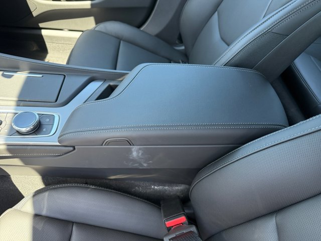 2025 Cadillac CT5 Premium Luxury Image 15 of 20