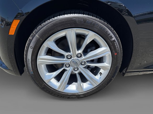 2025 Cadillac CT5 Premium Luxury Image 10 of 20