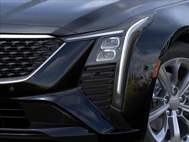 Vehicle image 10 of 24