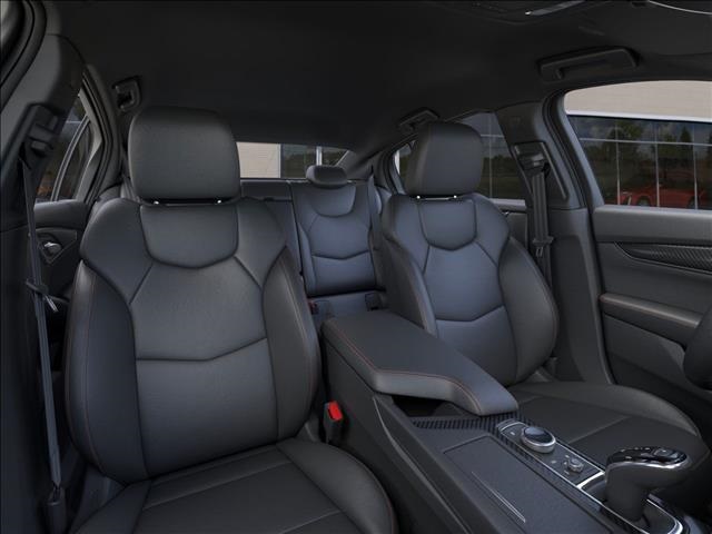 Vehicle image 11 of 24