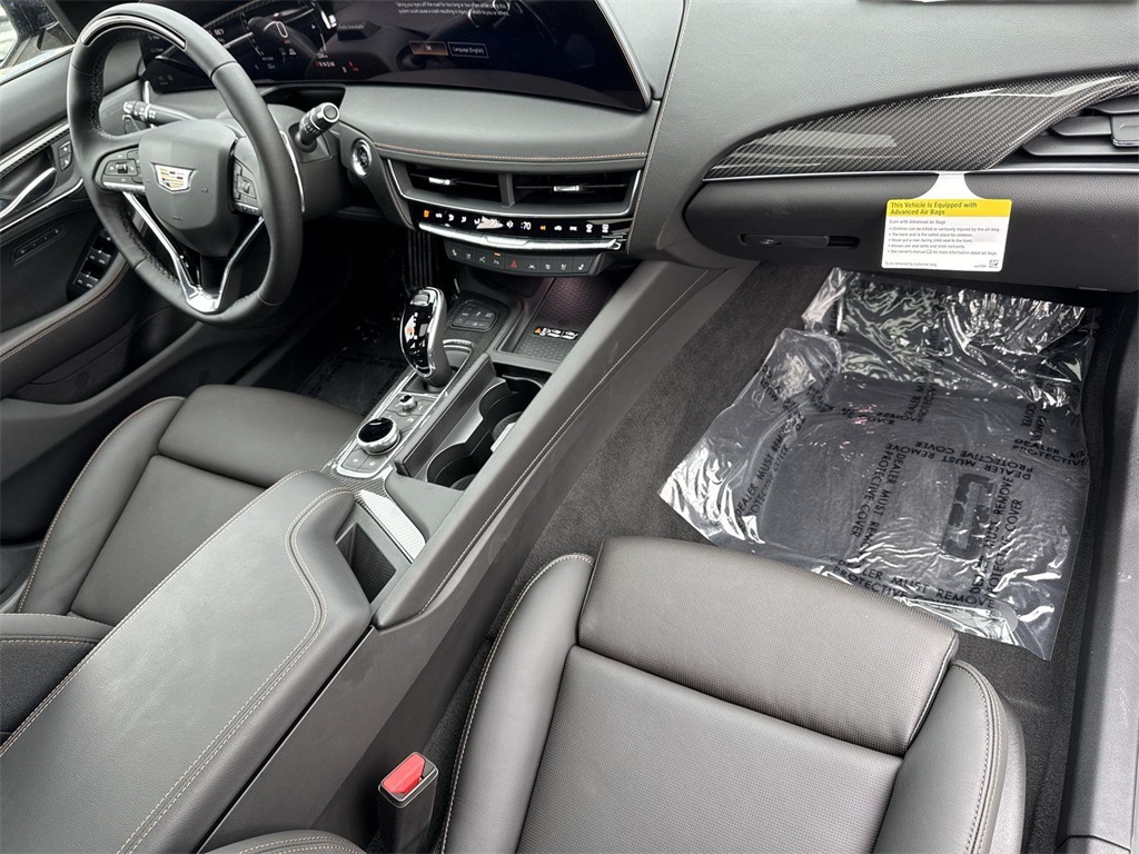 Vehicle image 22 of 43