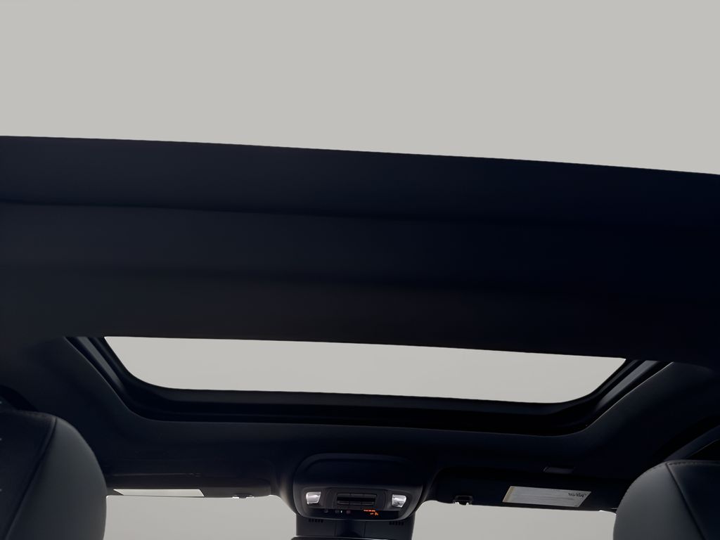 Vehicle image 39 of 40