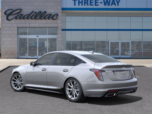 Vehicle image 8 of 24