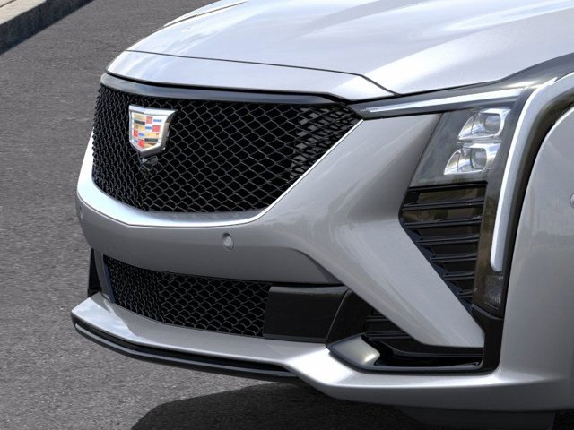 Vehicle image 13 of 24
