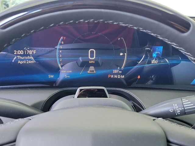 Vehicle image 12 of 35