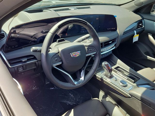 Vehicle image 10 of 35