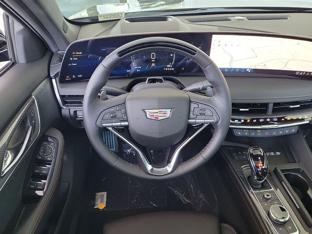 Vehicle image 11 of 35