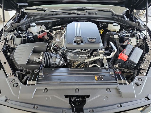 Vehicle image 31 of 35