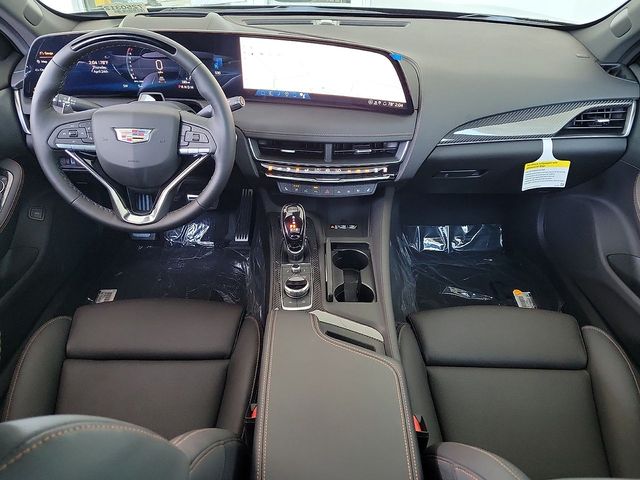 Vehicle image 21 of 35