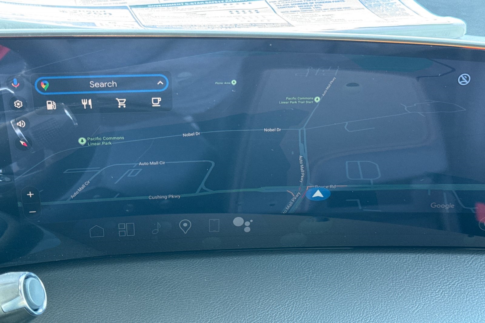 Vehicle image 21 of 33