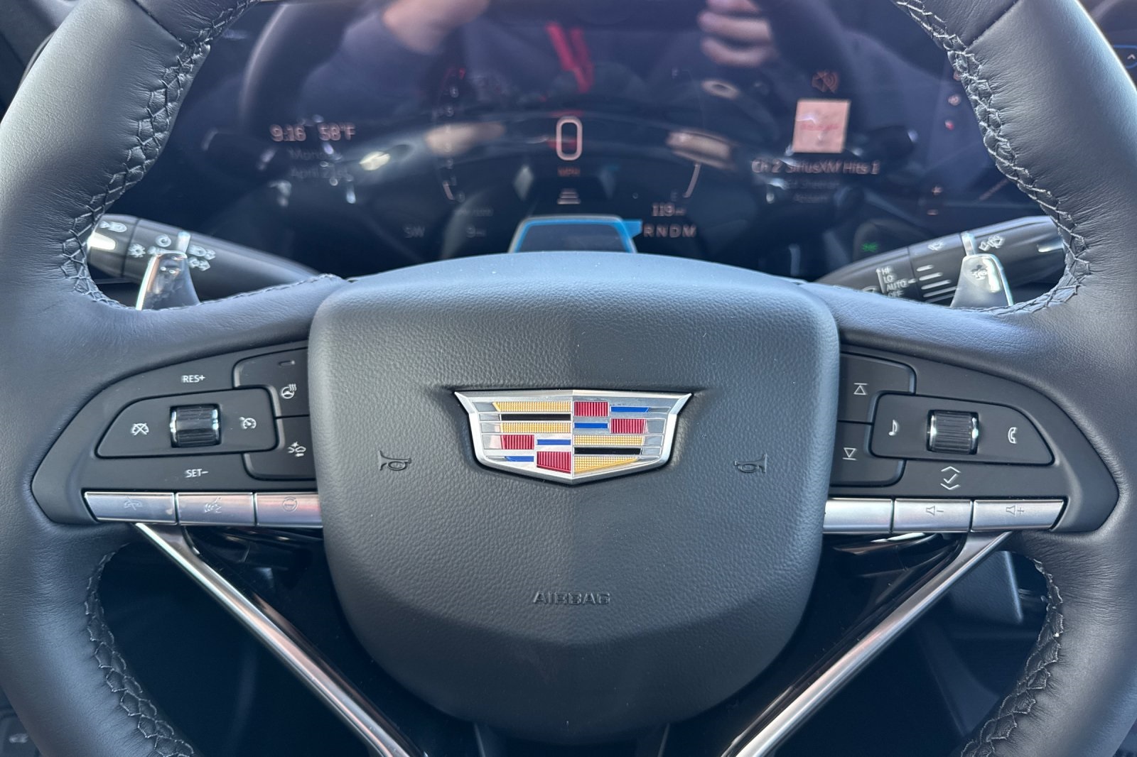 Vehicle image 26 of 33