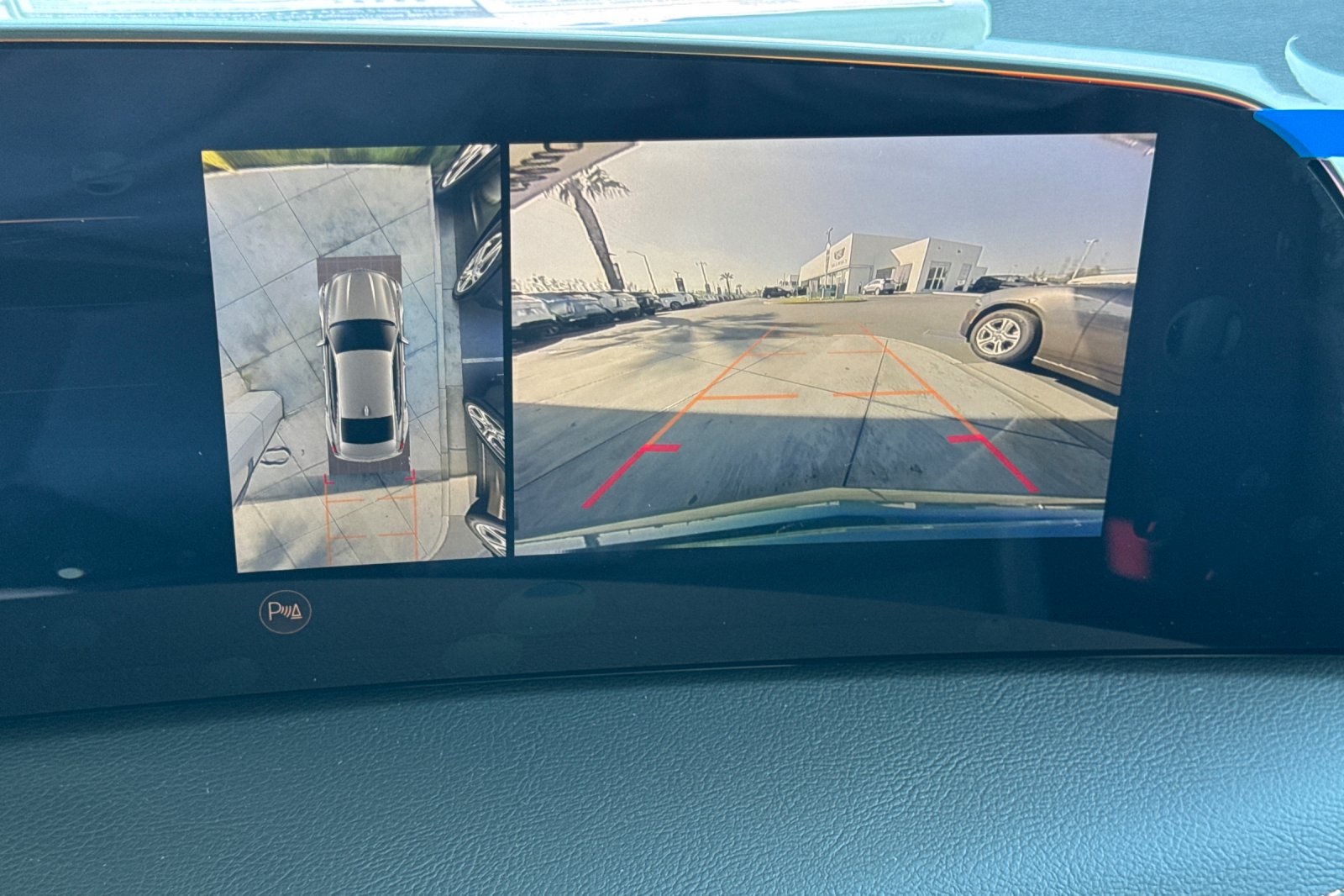 Vehicle image 22 of 33