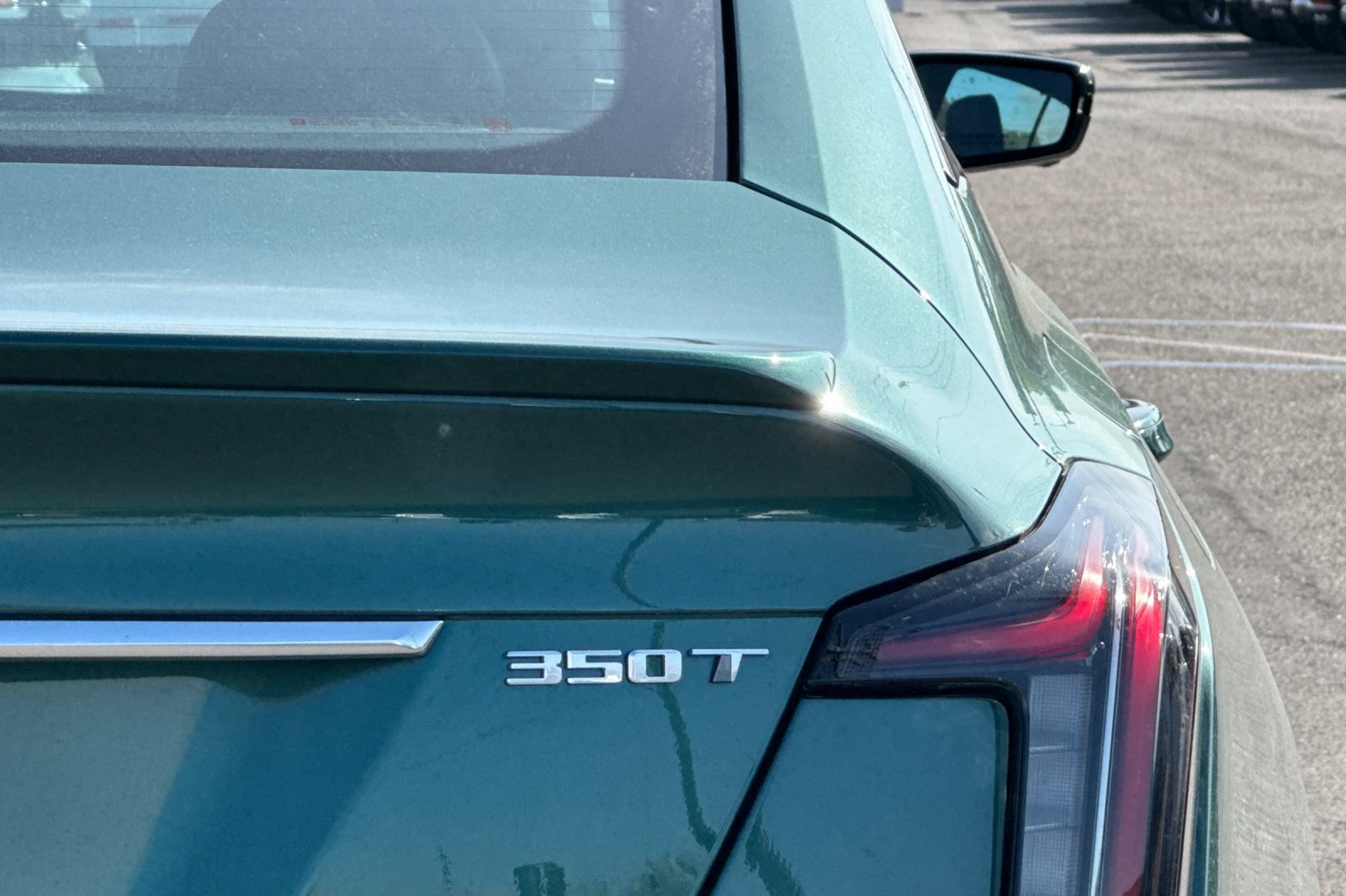 Vehicle image 32 of 33