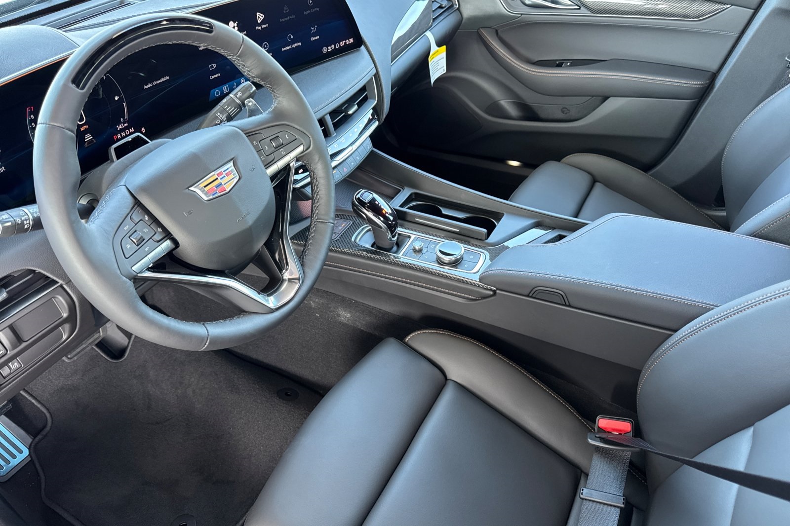 Vehicle image 9 of 33