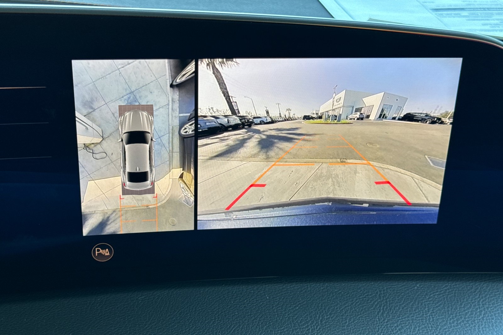 Vehicle image 22 of 33