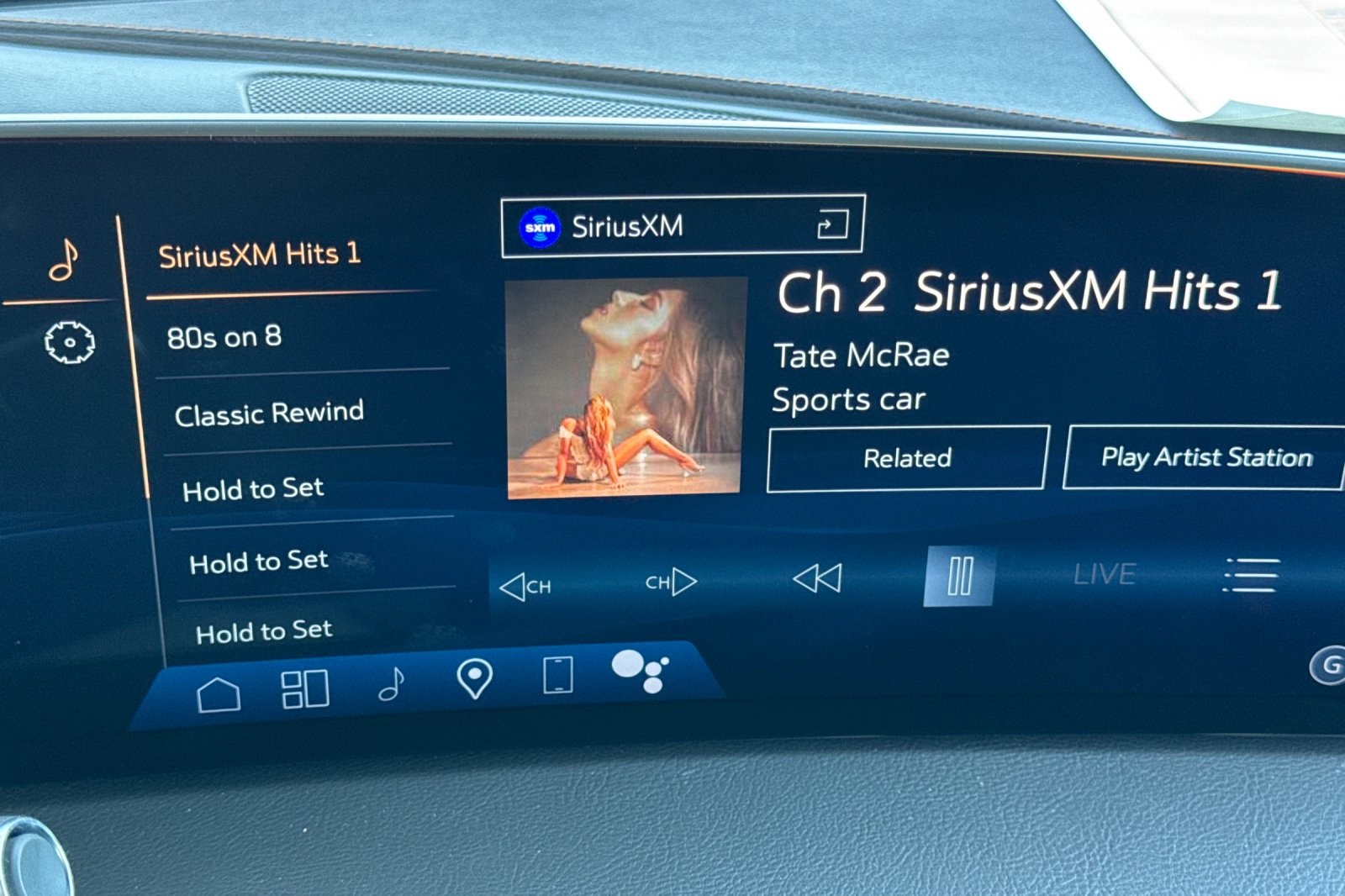 Vehicle image 20 of 33