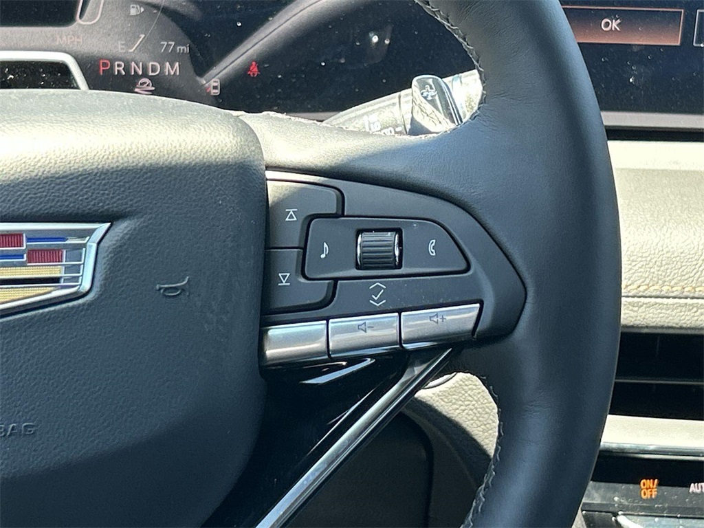Vehicle image 16 of 35