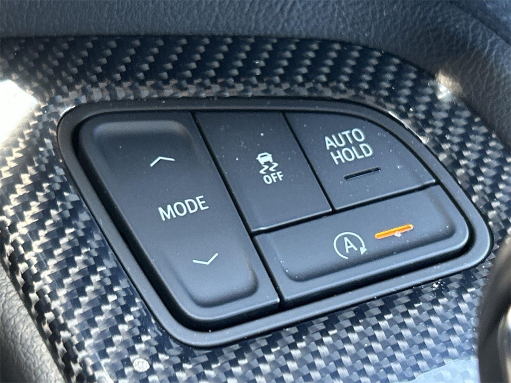 Vehicle image 25 of 35