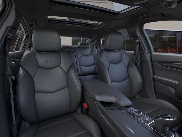 Vehicle image 11 of 24