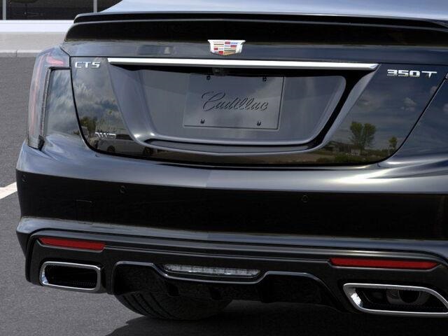 Vehicle image 18 of 24
