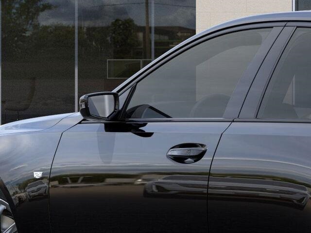 Vehicle image 15 of 24