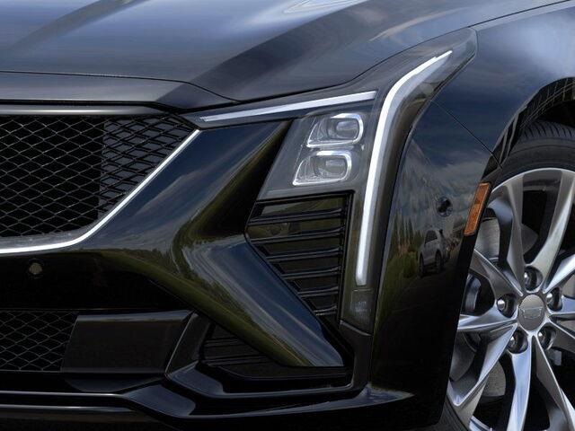 Vehicle image 10 of 24