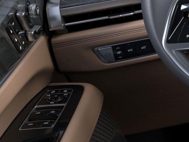 Vehicle image 42 of 47