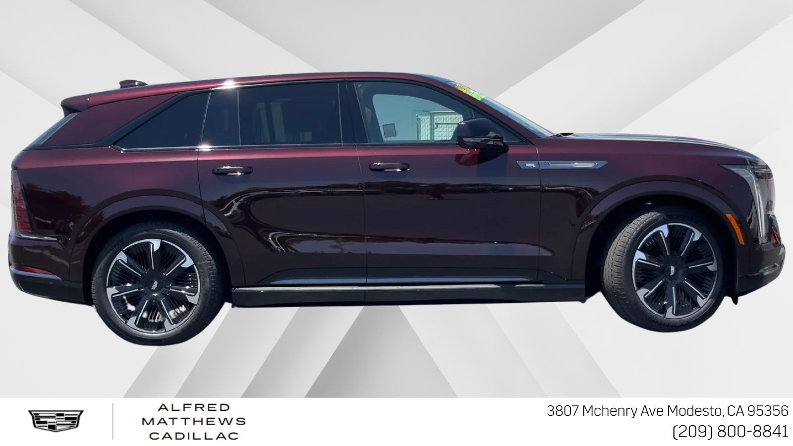 Vehicle image 8 of 47