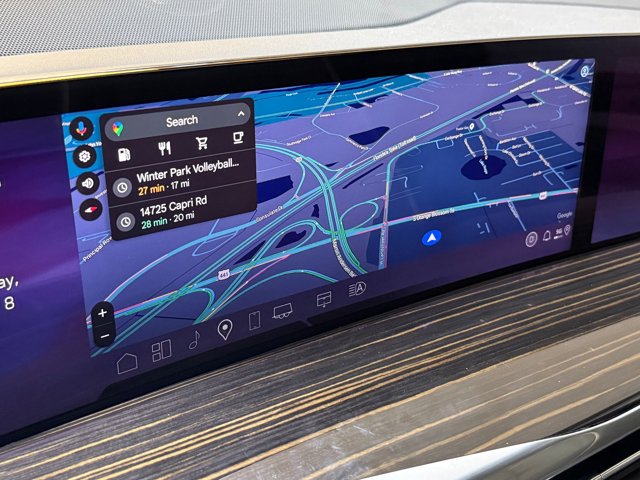 2025 Cadillac Escalade 4WD Premium Luxury Image 25 of 62