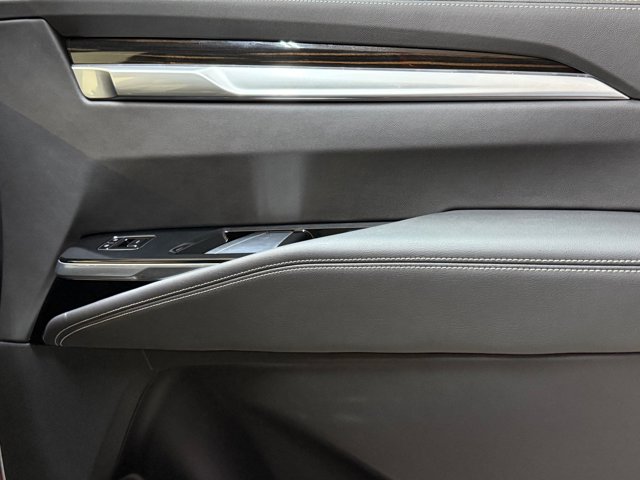 2025 Cadillac Escalade 4WD Premium Luxury Image 35 of 62