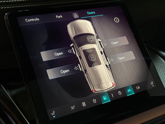 2025 Cadillac Escalade 4WD Premium Luxury Image 46 of 62