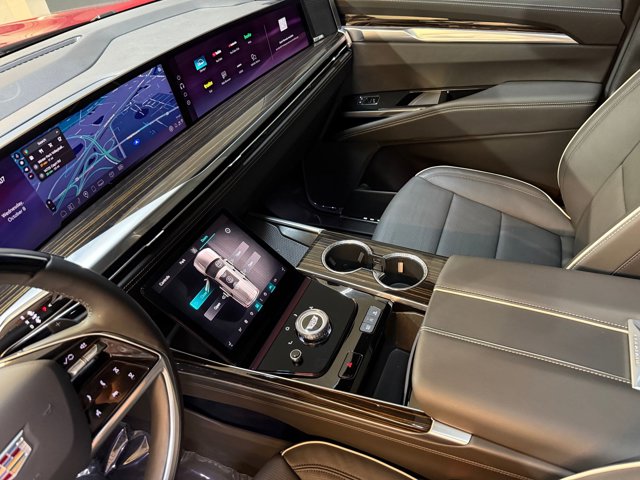 2025 Cadillac Escalade 4WD Premium Luxury Image 23 of 62