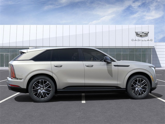 Vehicle image 4 of 24