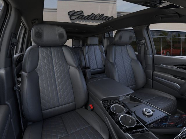 2025 Cadillac Escalade IQ Luxury 1 Image 10 of 24