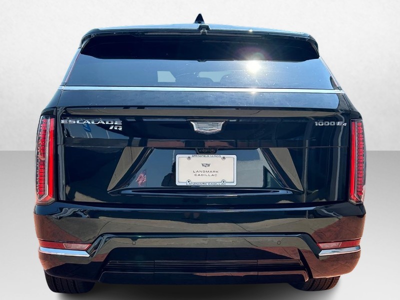 Vehicle image 6 of 23