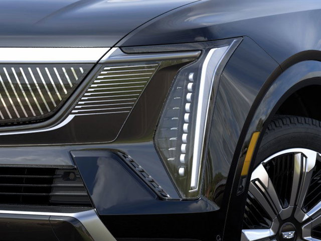 Vehicle image 10 of 24