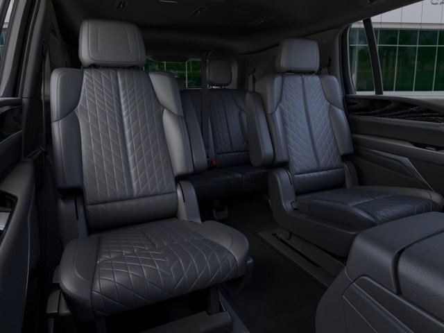 Vehicle image 17 of 24