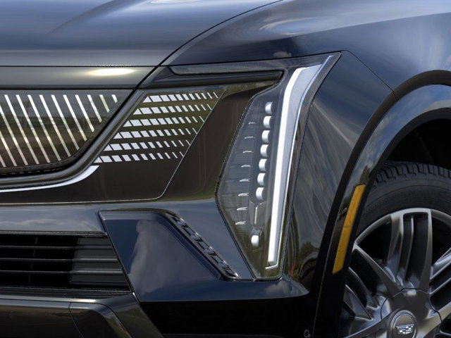 Vehicle image 10 of 24