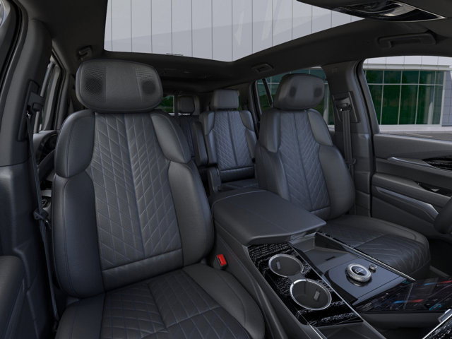 Vehicle image 16 of 24